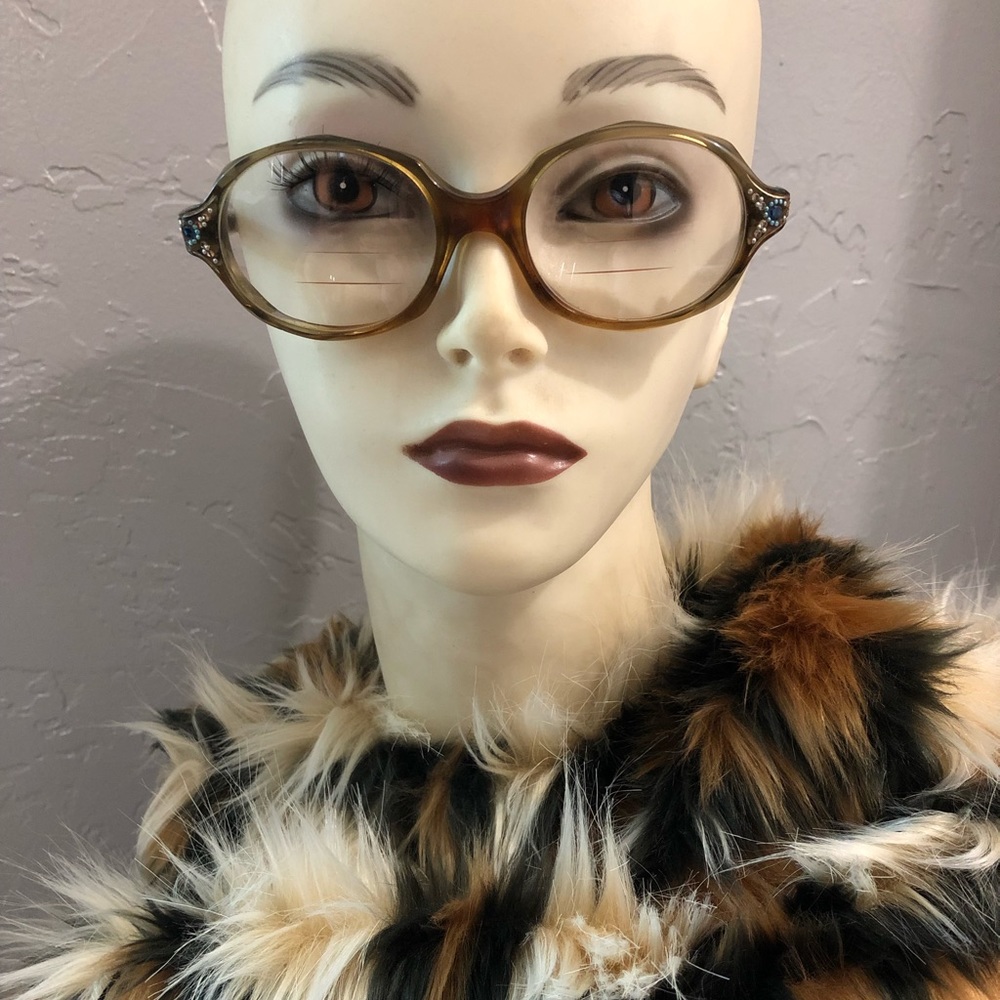 Vintage Swank Julia Eyeglasses Scalloped Oval Tortoise Shell Blue Silver Jewels